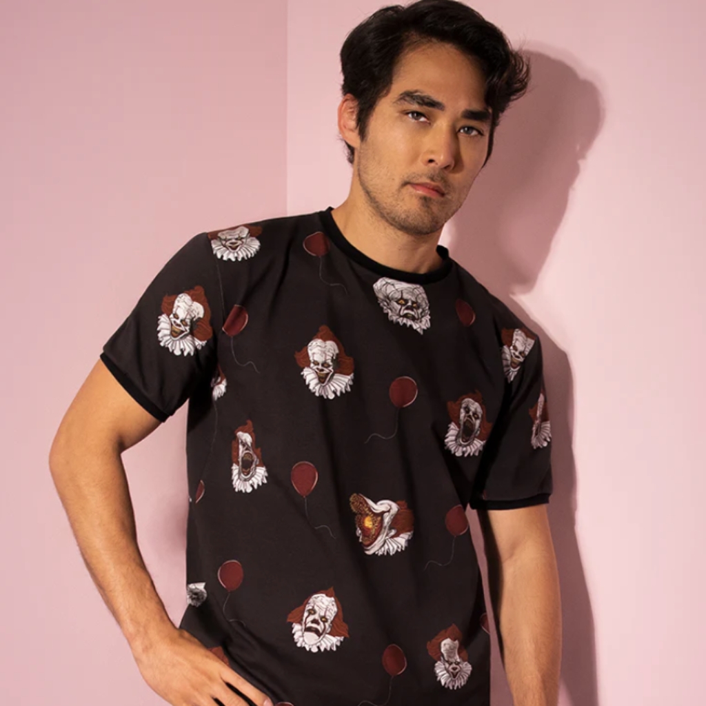 It Ringer Tee